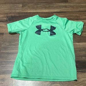 Youth boys small under armour heat gear top